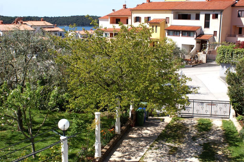 Apartments Cezar Vinkuran Ngoại thất bức ảnh