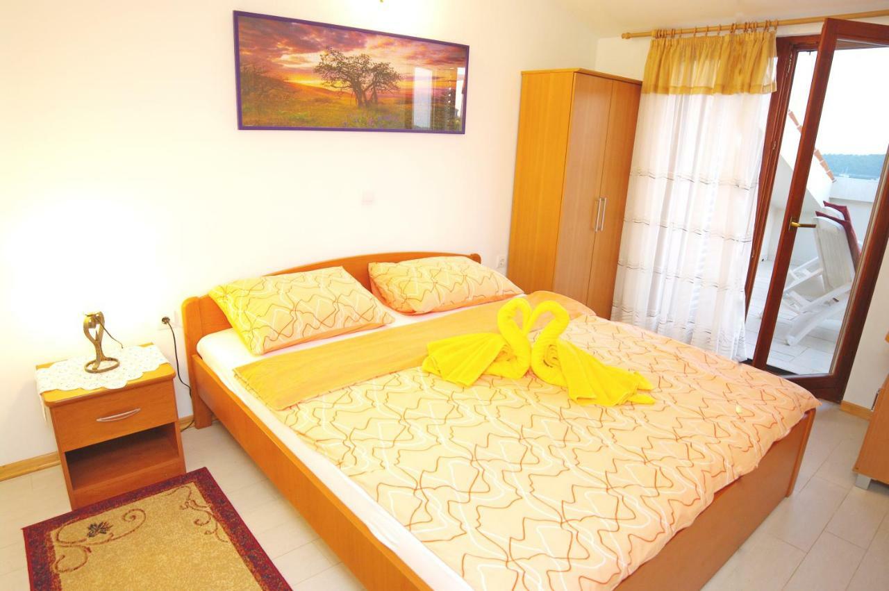 Apartments Cezar Vinkuran Ngoại thất bức ảnh